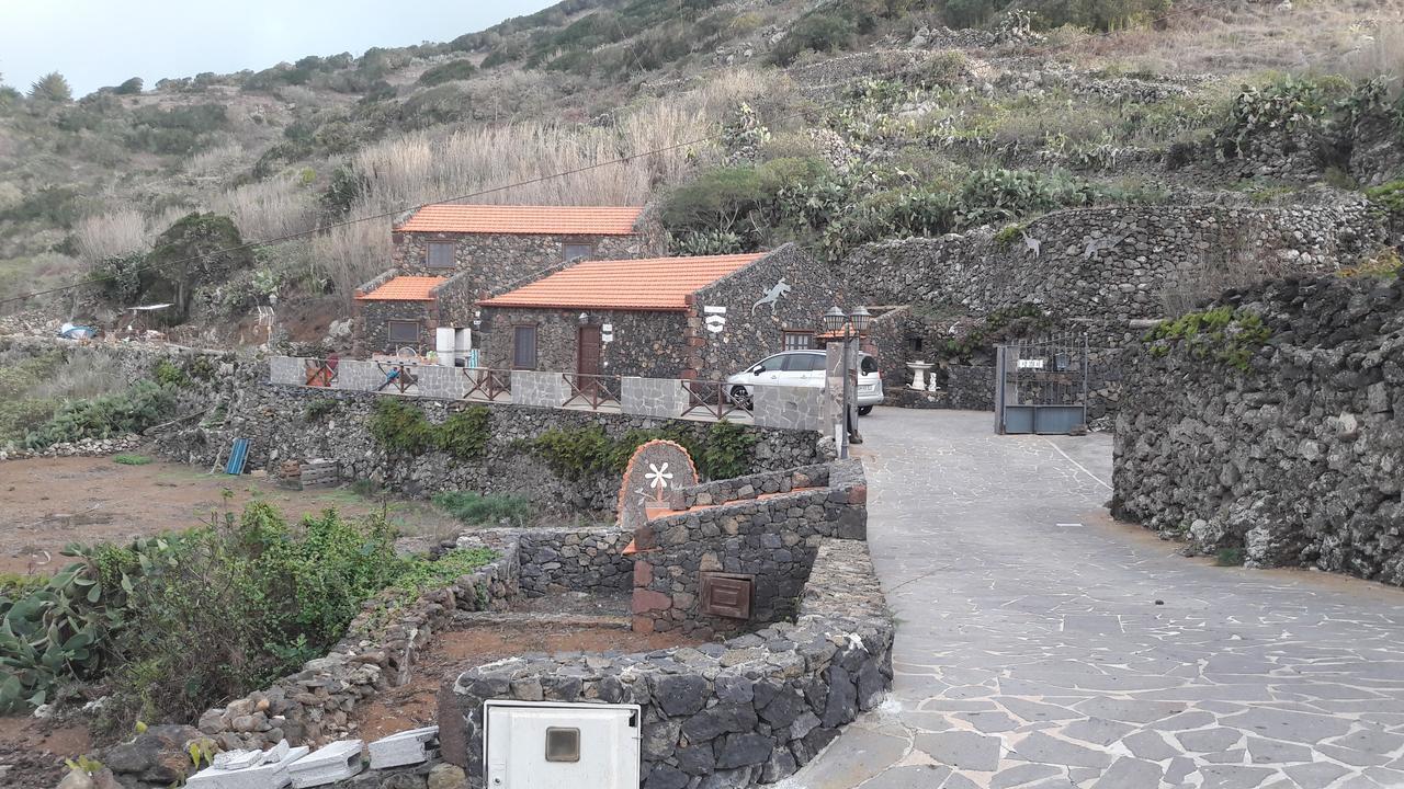 Elena'S Fair House Hostel Tesbabo Exterior photo